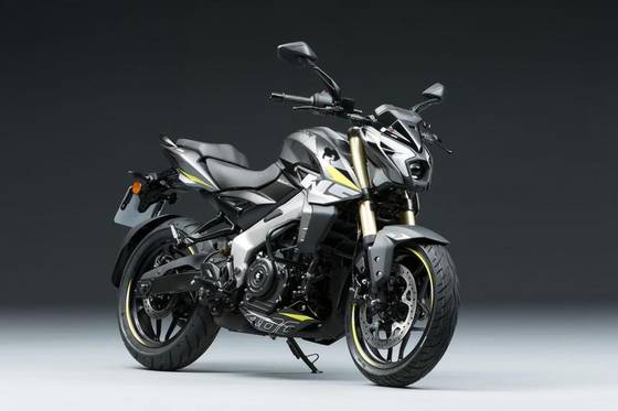 BAJAJ DOMINAR NS400Z BAJAJ DOMINAR NS400Z